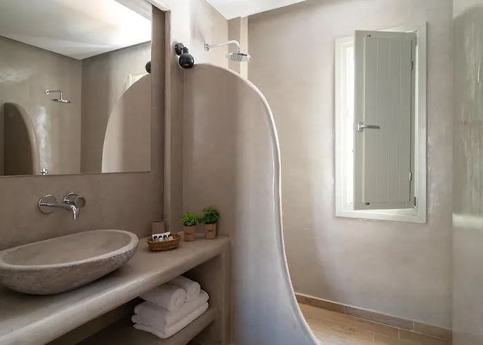 Dolce Kamari (Santorini)