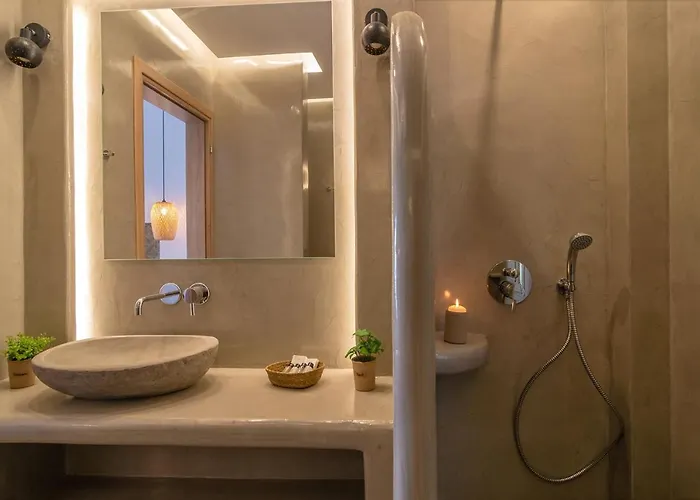 Dolce Kamari (Santorini)