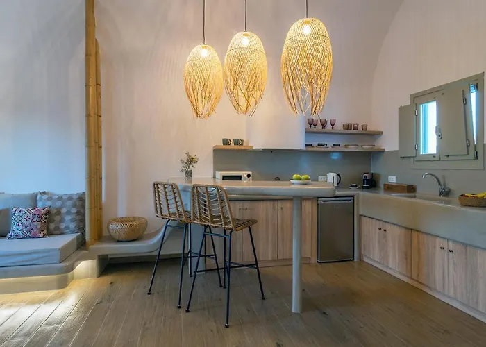 Dolce Apartment Kamari (Santorini)