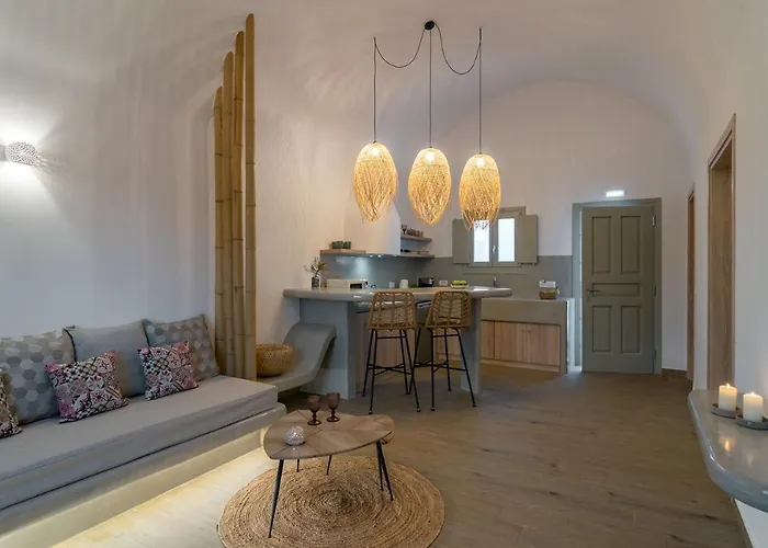 Dolce Apartment Kamari (Santorini)